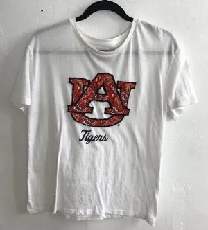 Auburn University Patchwork White Tee Game Day Tailgate Collegiate Spirit Sz L thumbnail 1