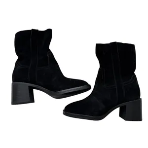 Steve Madden Romney Black Suede Block Heel Square Toe Western Boots Size 6M NEW thumbnail 2