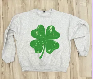 NEW / Retro Shamrock Sweatshirt thumbnail 4