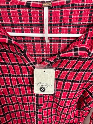 NWT Free People Red Plaid Smocked Button-Front Long Sleeve Top (Size XS) thumbnail 4