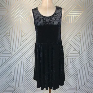 Minkpink Clean Little Black Velvet‎ Dress Sheer thumbnail 3