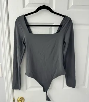 Aritzia Contour Square Neck Long Sleeve Bodysuit thumbnail 1