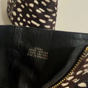 J. CREW Side Zip Ankle‎ Boots Leopard Calf Hair Leather Spotted Zippers Size 8.5 thumbnail 7