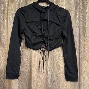 CIDER Black Goth Lace Up Corset Style Sweater Long Sleeve Cropped Top XS NWT thumbnail 1