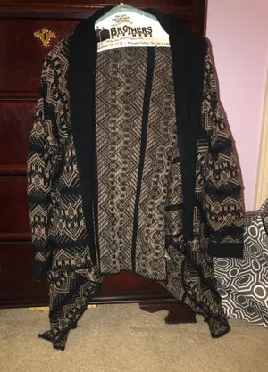 Boutique Cardigan thumbnail 1