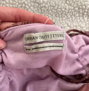 Urban Outfitters Adjustable Tie Crop Top thumbnail 4