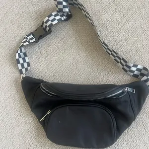 Checkerboard LD fanny pack Black thumbnail 1