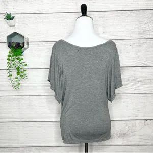 Volcom Nation Gray & Black Flutter Sleeve Skate T-shirt Women’s Size Medium thumbnail 9