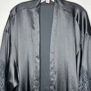 Vintage Victoria’s Secret Long Robe‎ thumbnail 2