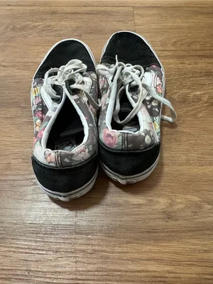 Vans Old Skool Floral‎ Sneakers Women’s Size 7.5 Black Canvas Skate Shoes thumbnail 4
