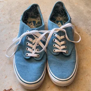 Blue Vans Sneakers Women’s  thumbnail 1