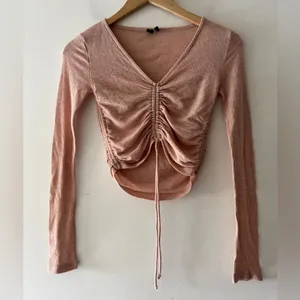 Urban Outfitters Out From Under Light Pink Ribbed Cinched Crop Long‎ Sleeve Top thumbnail 2