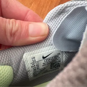 Nike Women’s Hyperdiamond 4 Elite Softball Cleats Wolf Gray size 10 thumbnail 9