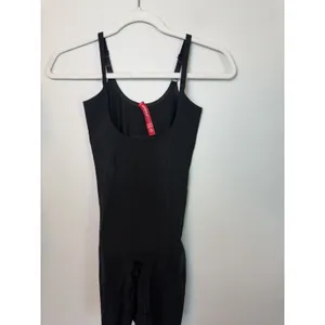 SPANX Black Open Bust Mid Thigh Bodysuit shapewear Size M NEW thumbnail 2
