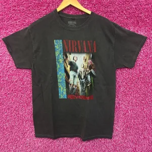Nirvana Never Mind Live Grunge Tshirt Size Large  thumbnail 1