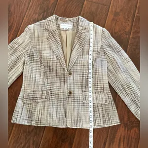 Jones New York Nice practical blazer 🌷🌷 thumbnail 4