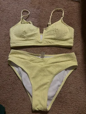 Yellow Bikini thumbnail 1