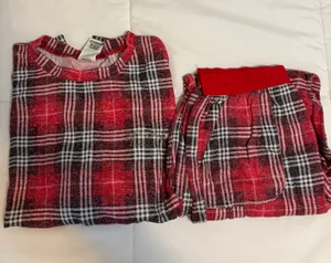 Pink Victoria's Secret Pajama Set thumbnail 1
