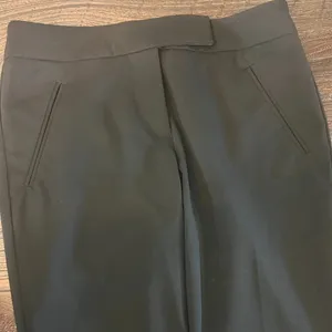 Trina Turk Straight Leg Flat Front Black Dress Pants Size 0 Nwt thumbnail 6