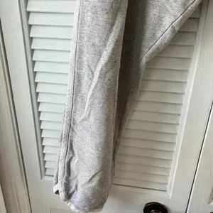 Tommy Bahama woman’s sweatpants size XL‎ thumbnail 3