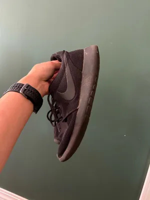 Nike roshes 7.5 thumbnail 3
