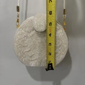 vintage white beaded‎ round Shape Structured purse Gold Hardware Formal Fancy thumbnail 5