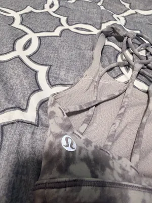Lululemon Bra Sports thumbnail 2