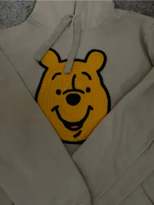 Winnie the Pooh Hoodie Size Medium 0534 thumbnail 2