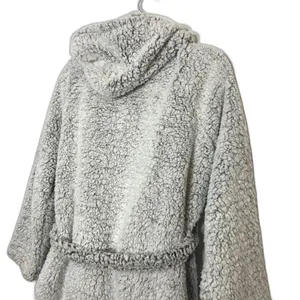 Aerie Gray Sherpa Hooded Belted Robe Cozy Fleece Spa Lounge Warm Pockets Bath M thumbnail 4