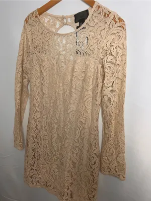 NWT H&M LACE MINIDRESS Women size 10 • timeless elegance thumbnail 3