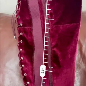 Elegant Burgundy Over-the-Knee Boots thumbnail 7
