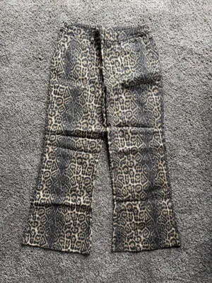 Boutique Leopard Jeans thumbnail 2