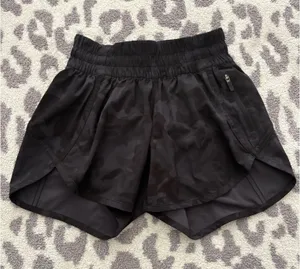 Lululemon Shorts  thumbnail 1