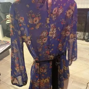 BKE Boutique Belted top- small thumbnail 2
