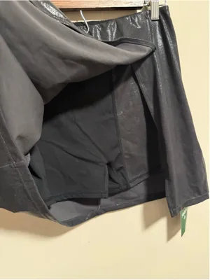 NWT Halara Softlyzero™ Faux Leather High Waisted Split Hem Skort- Size Medium thumbnail 8