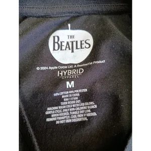The Beatles Rooftop Concert 1969 Graphic rock band T-Shirt, Size Medium thumbnail 6