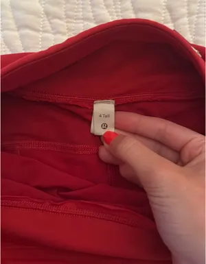 Lululemon Red Shorts Speed Up 4’ thumbnail 2