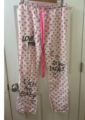 Victoria's Secret PINK SWEET HEART PRINT “CALL ME BABY” SLEEP drawstrings PAJAMA PANTS thumbnail 1