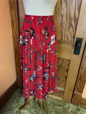 Vintage 90s Alfred Dunner Red Floral Midi Skirt Size 10 Elastic Waist thumbnail 9