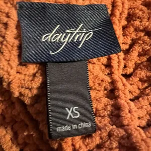 Buckle Daytrip Women's Cable Knit Sweater XS Oversized‎ Cropped Boxy Chunky Knit thumbnail 3