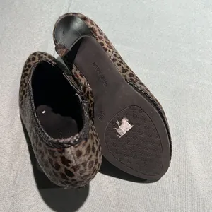 Antonio Melani Ankle‎ Booties Leopard Print Size 6.5. B54 thumbnail 10