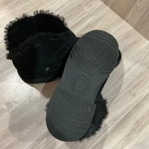 UGG Pascal Fashion Boot Womens 7 Black Good Suede Shearling Ankle 1099053 thumbnail 6