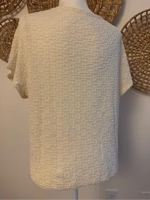 Old Navy Cream Textured Short-Sleeve Top thumbnail 3