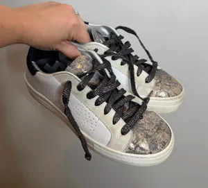 P448 John Sneakers Women 8 EU 38 White Leather Metallic Snake Glitter Italy thumbnail 1