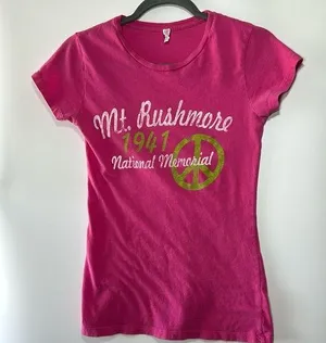 Mt. Rushmore Shirt Pink Size M thumbnail 1