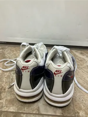Nike Air Max '95 White/Varsity Red Club Purple Royal 336620-163 Women's SZ 9.5 thumbnail 2