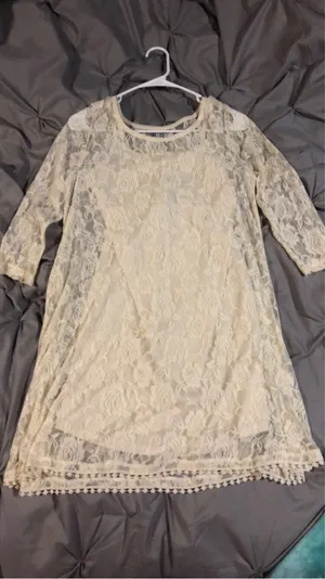 Wall Flower Lace Dress thumbnail 1