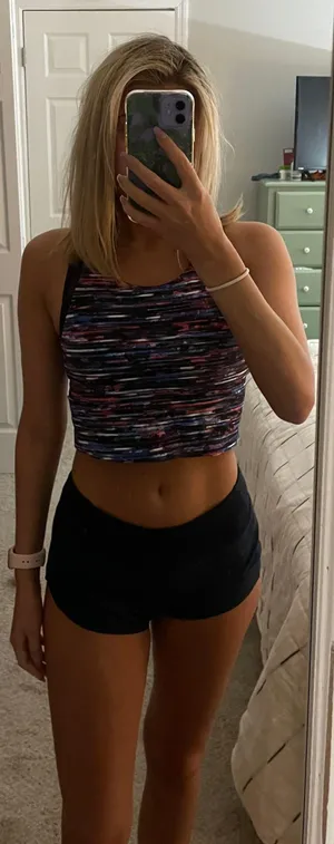 Sports Bra thumbnail 1