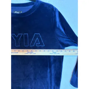 Zyia Active Navy Blue Velour Crewneck Sweatshirt Embossed Logo Size Medium thumbnail 5