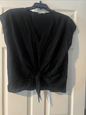Zara Black Knot-Front Crop Top thumbnail 1